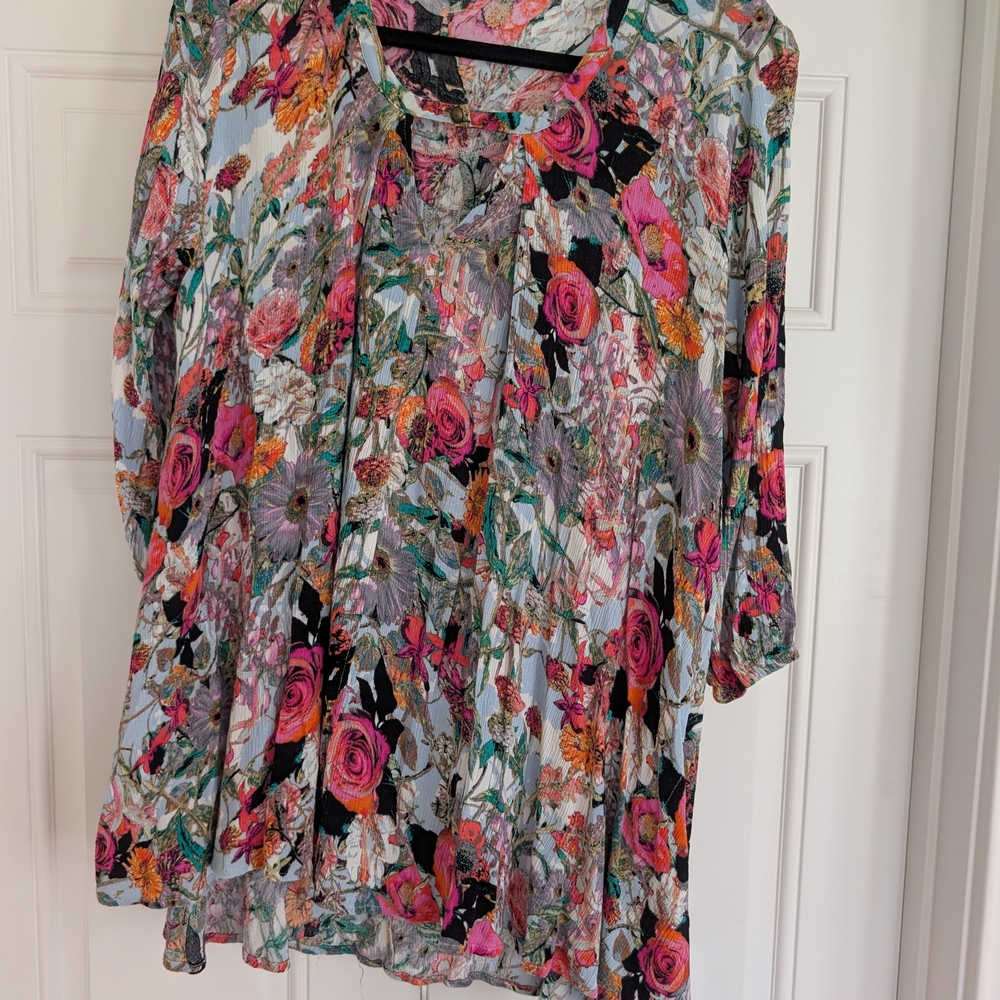 JODIFL Multicolor Floral Blouse